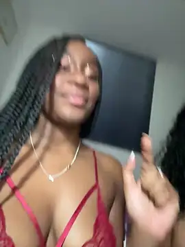 EscorpiLeoncita webcam