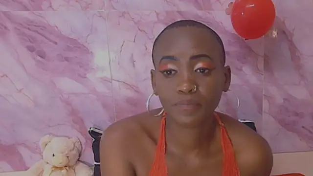 EbonyOlive69