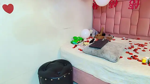 victoria_aphril webcam