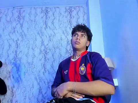 Valentino_Lane webcam