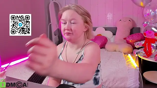 Sara_Robinson webcam