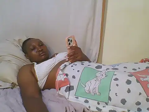 cute_lavenda - Cute_lavenda's free webcam