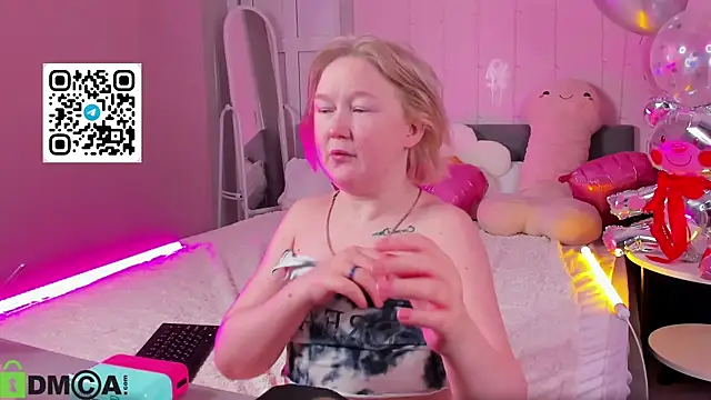 Sara_Robinson webcam