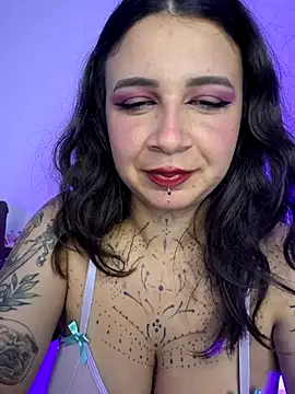 Aria_Bennett21 webcam