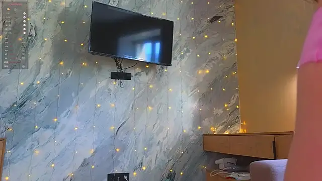 miss_bubbles_ webcam