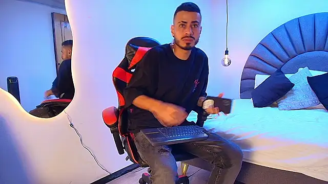 MatthewCullen webcam