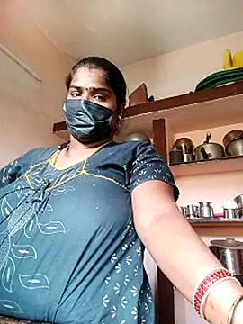 Tamil_Bhuvi69 webcam