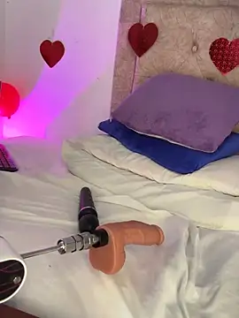 kendra_smiitch webcam