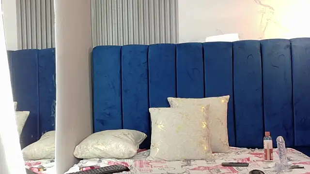 rouxinferno_cr webcam