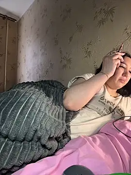 Naughtbaby_2025 webcam