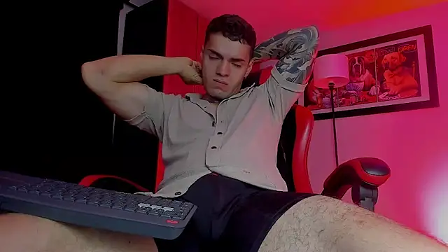 ALPHA_DOMINUS_ webcam