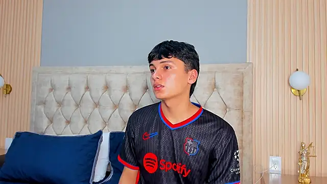 maxii18_ (M twink) - cum show