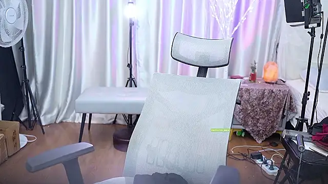 美女nono_babyy在线直播