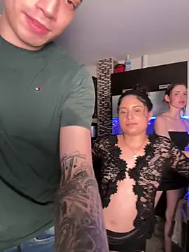 kevin_hotgirls webcam