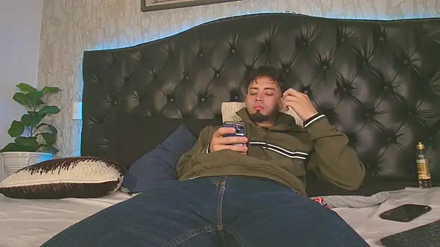 mattdevon - MattDevon's free webcam - UK Sex Cams