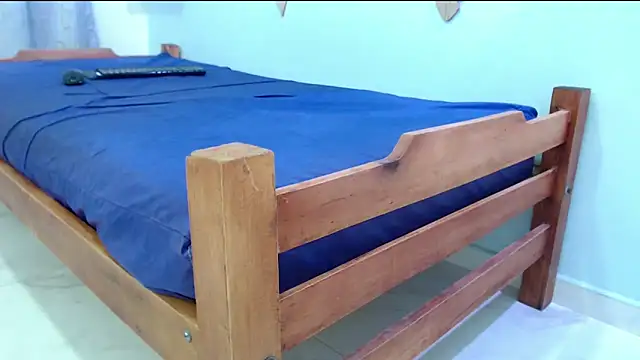 ashlyanaldeep18 webcam