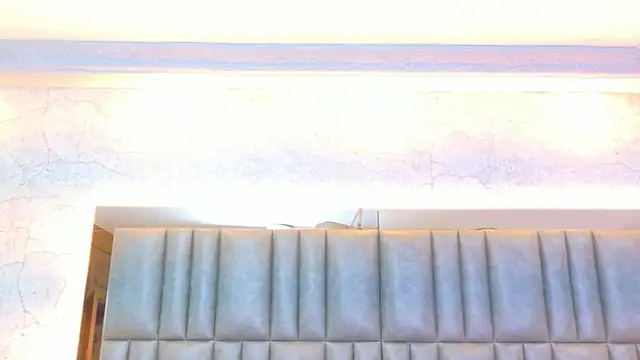 tiararosse - TiaraRosse's free webcam - UK Sex Cams