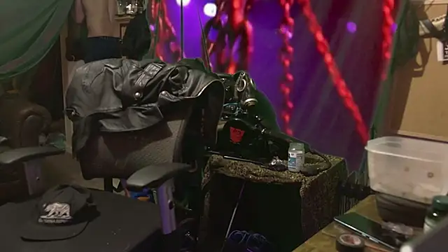 MasterDaddyCool webcam