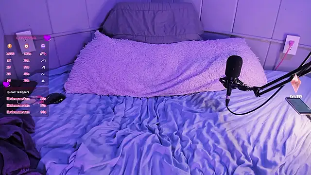 DamaDevotchka webcam