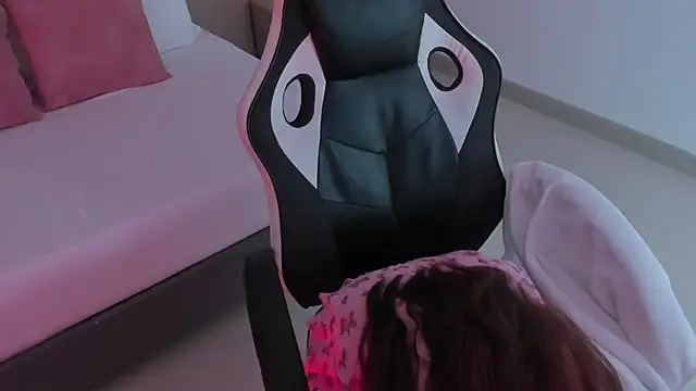 lilith_visser - Lilith_visser's free webcam - UK Sex Cams