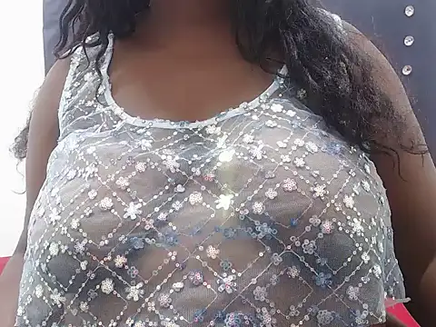 SeductiveBlackxx webcam