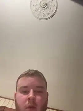 Nickalexburton webcam