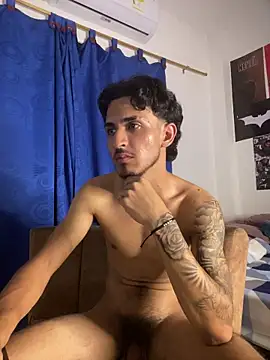 Kriss_Edwards webcam