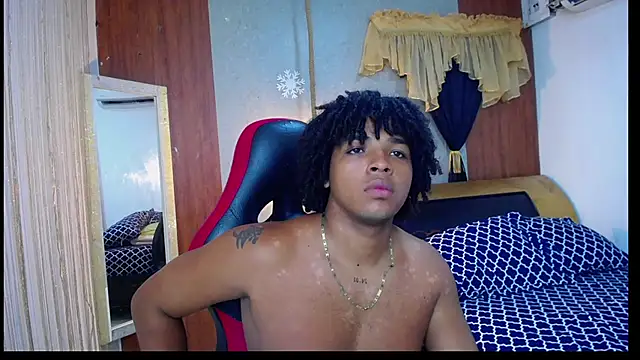 black_king_241 webcam