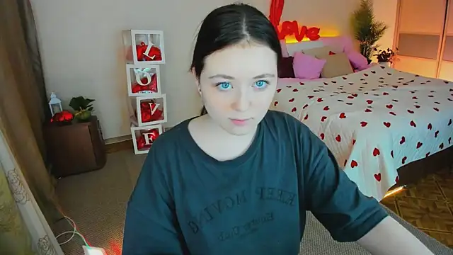 alluringlookk - AlluringLookk's free webcam - UK Sex Cams