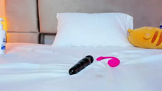 isabel_sofiaa webcam