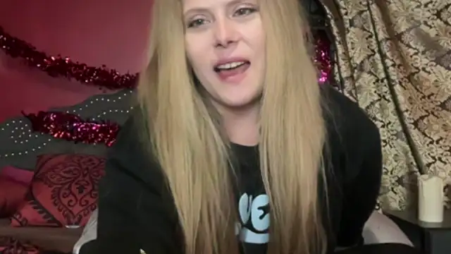 HazelFr33bird webcam