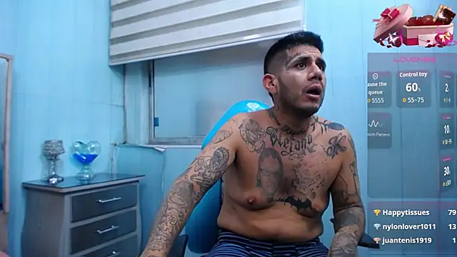 allison_max_tattoo webcam