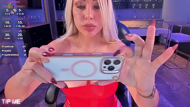 SophieBarnett webcam