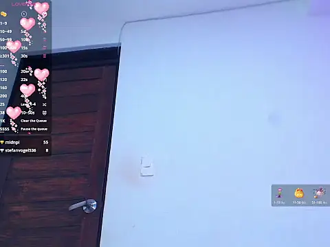 AliciaChelios webcam