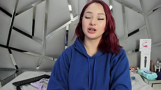 Catherinee69_x webcam