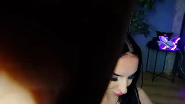 ScarlettJakobs webcam