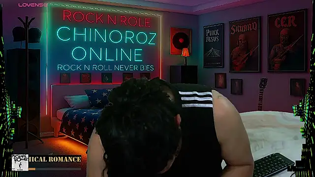 chino_roz webcam
