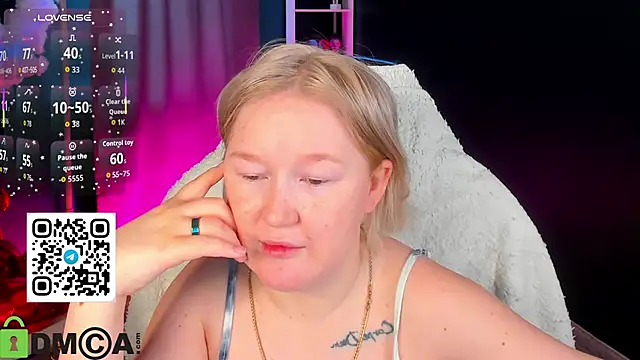 sara_robinson - Sara_Robinson's free webcam - UK Sex Cams