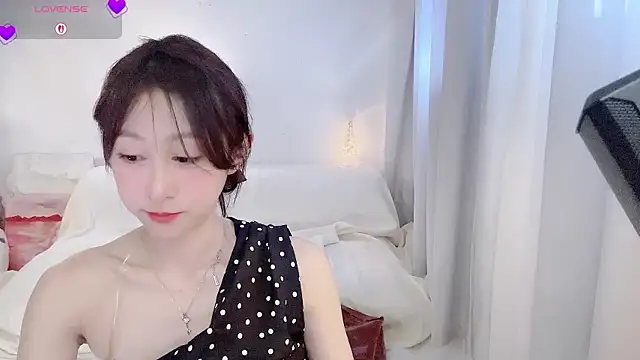 美女Fayebae_11在线直播
