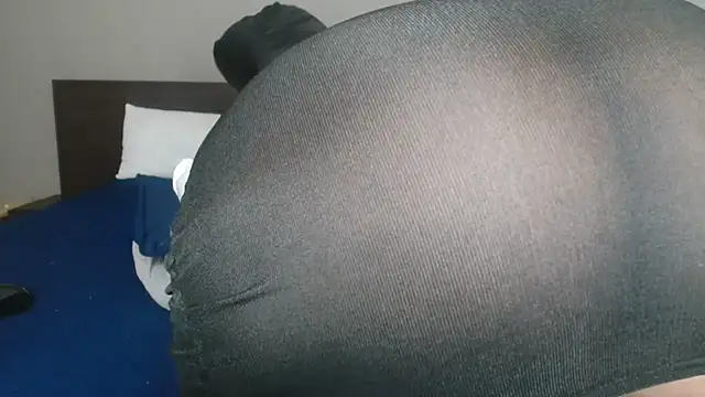 Naughtythickbuddies webcam