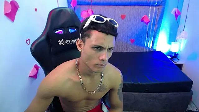 The_twinks_ webcam