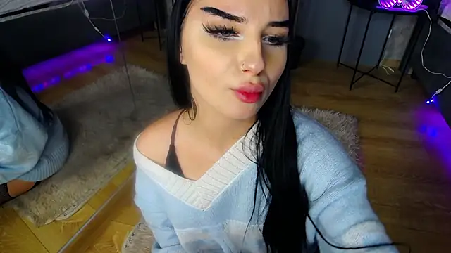 ScarlettJakobs webcam