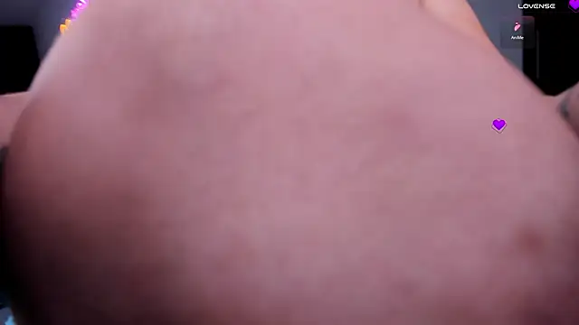 daniela_hornny webcam