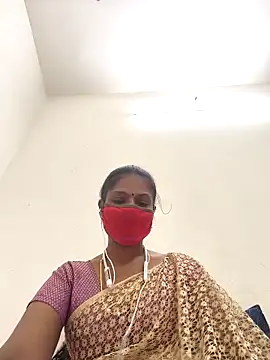 Webcam Model (Tamil_Yalini12)  is live.Free join now!