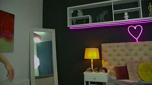 TaniaKaverina webcam