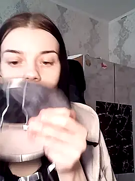 JhonSHelBy7LuNa webcam