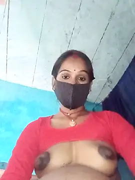 Nandani-758 webcam