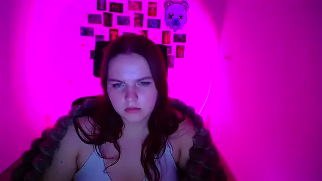 Kitty_Mia_Kitty webcam