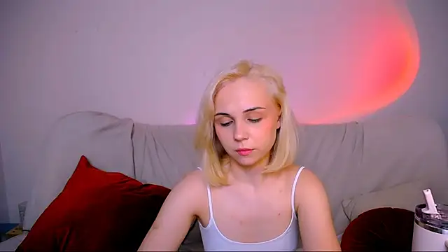 elenamonroe - ElenaMonroe's free webcam