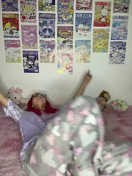 Webcam Model (Valen-Foxx1)  is live.Free join now!